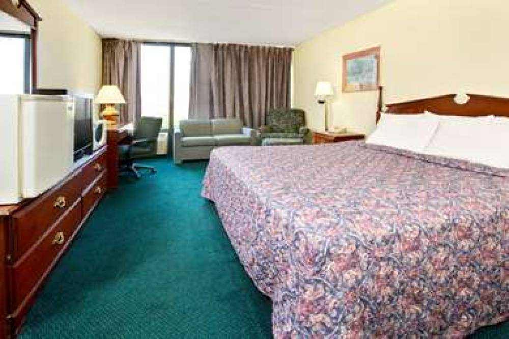 Days Inn By Wyndham Sharonville 1