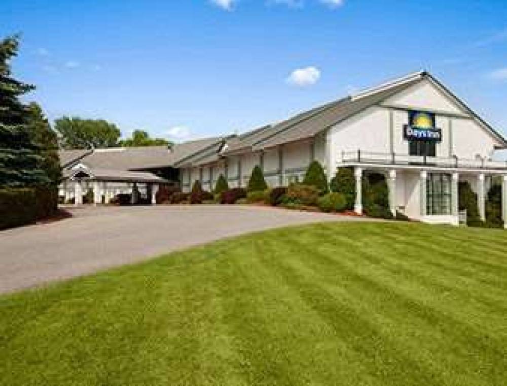 Days Inn By Wyndham Shelburne/Burlington