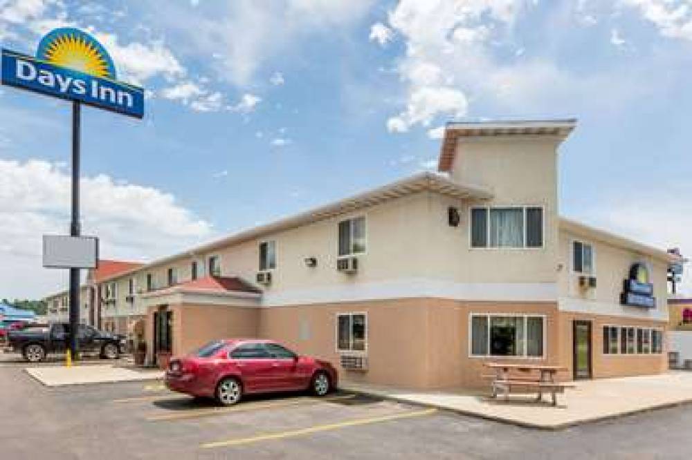 Days Inn By Wyndham Sioux City 1