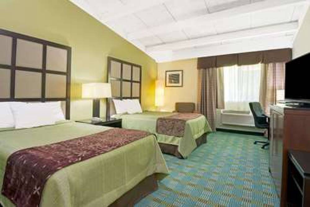 Days Inn By Wyndham Southington 8