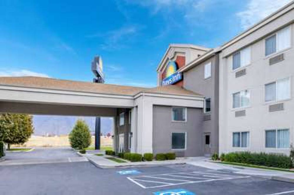 Days Inn By Wyndham Springville 2