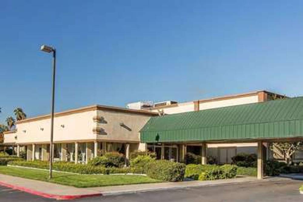 Days Inn By Wyndham Stockton