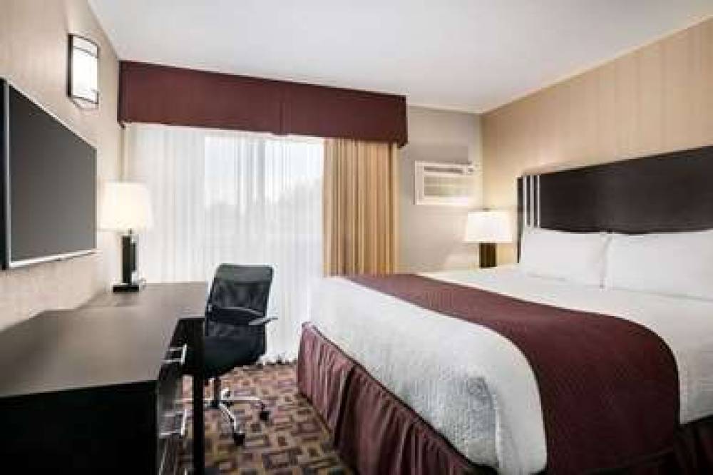 DAYS INN BY WYNDHAM, SYLVAN LAKE 6