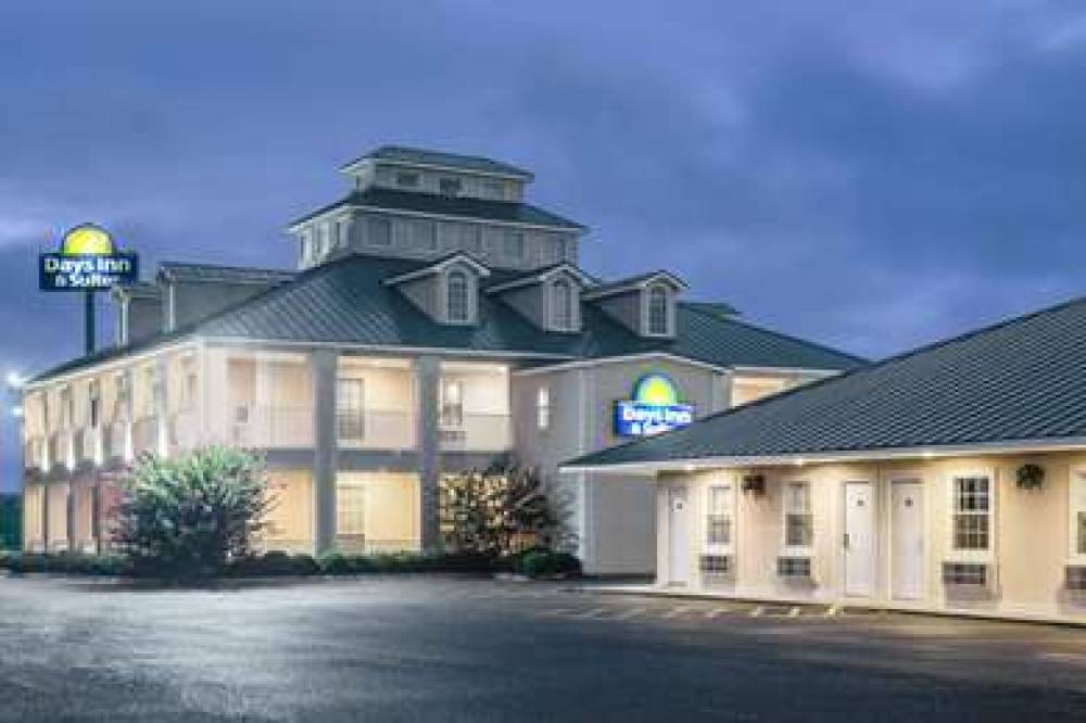 Days Inn By Wyndham Trumann AR 1