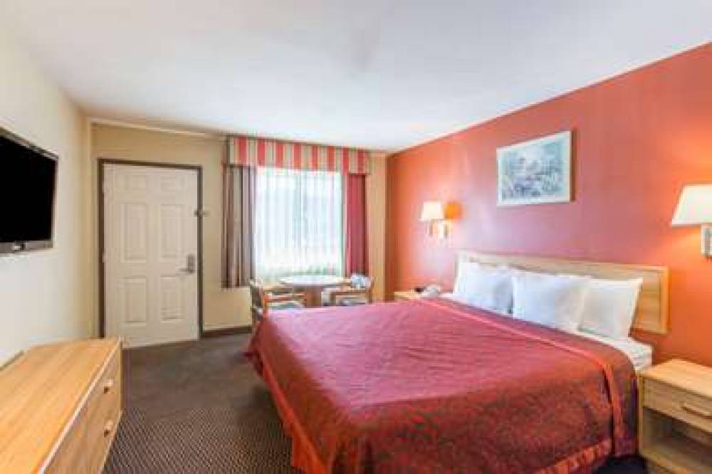 Days Inn By Wyndham Tucson Airport 7