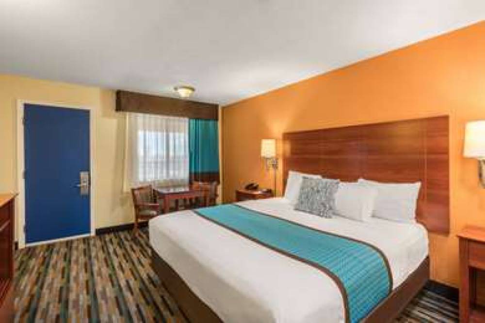 Days Inn By Wyndham Tucumcari 9