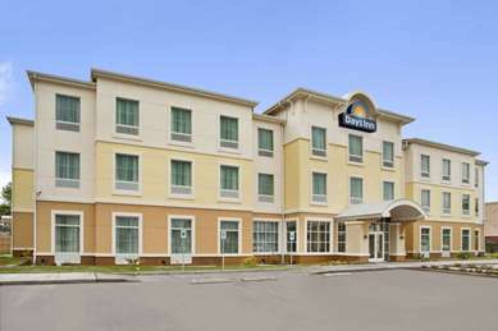 Days Inn By Wyndham Victoria