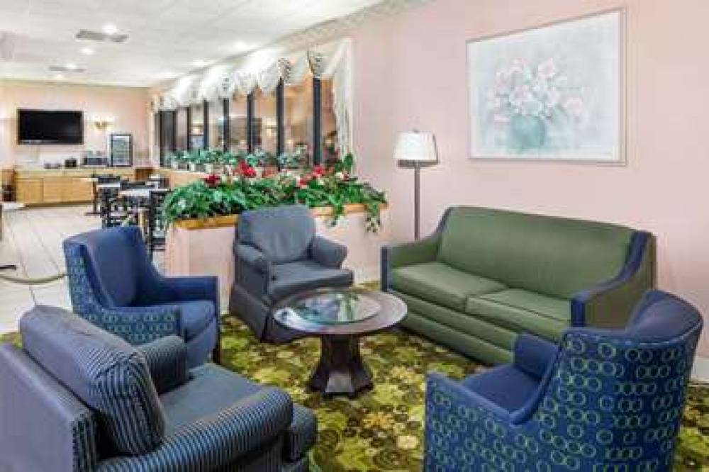 Days Inn By Wyndham Walterboro 2