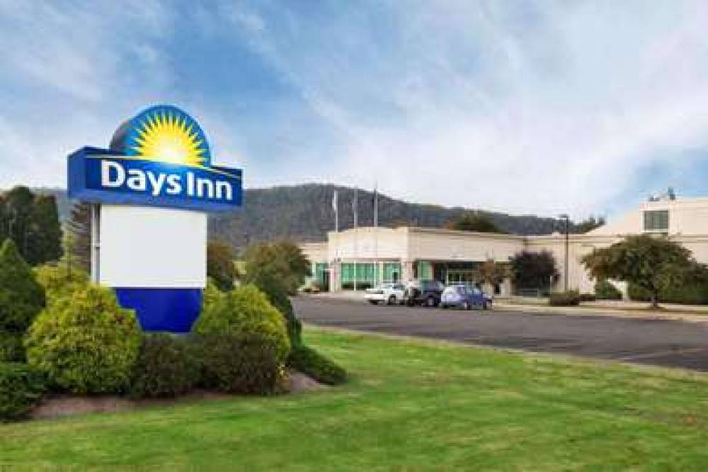 Days Inn By Wyndham Warren