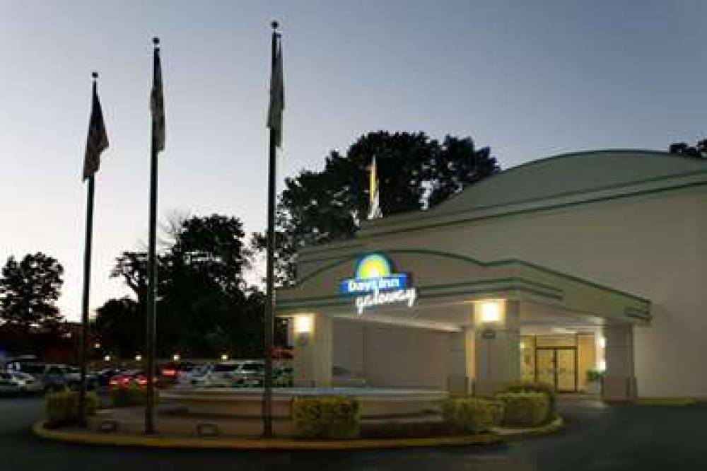 Days Inn By Wyndham Washington DC/Gateway 1