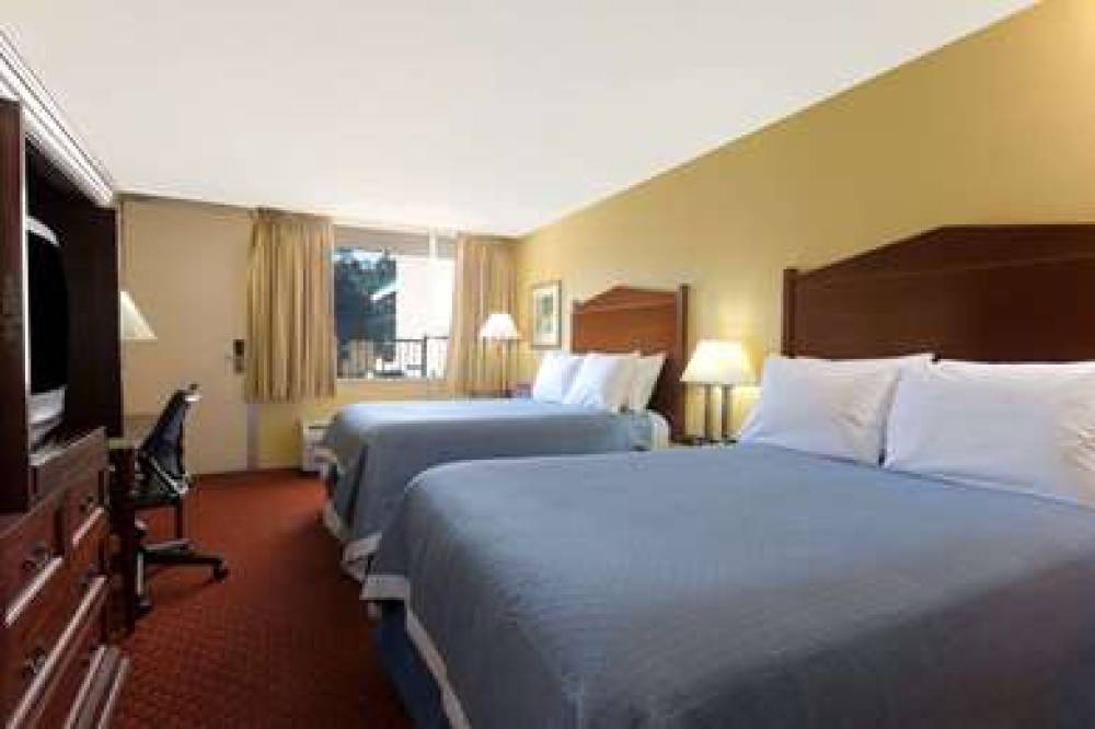 Days Inn By Wyndham Washington DC/Gateway 10