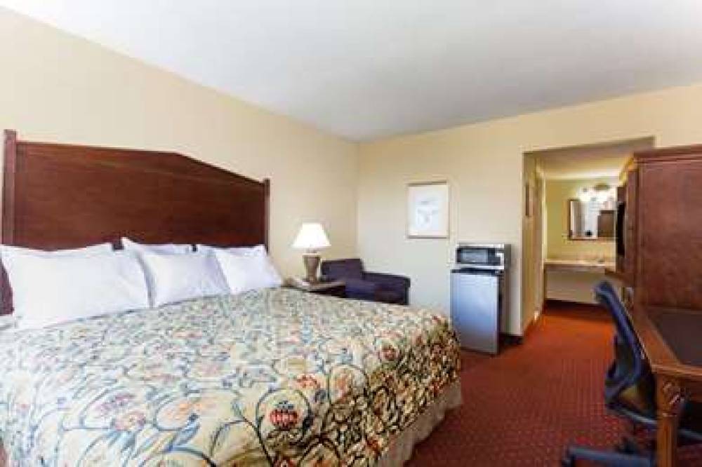 Days Inn By Wyndham Washington DC/Gateway 8