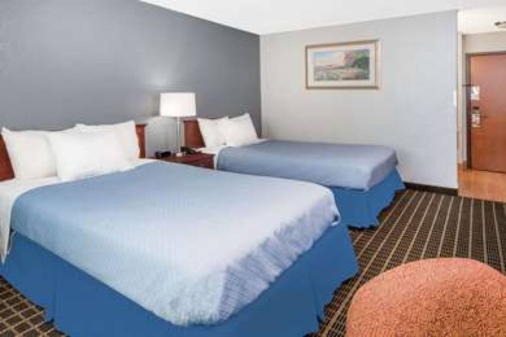 Days Inn By Wyndham West Des Moines 6