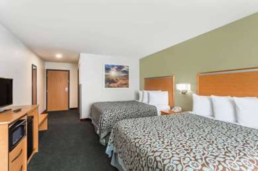 Days Inn By Wyndham West Yellowstone 10