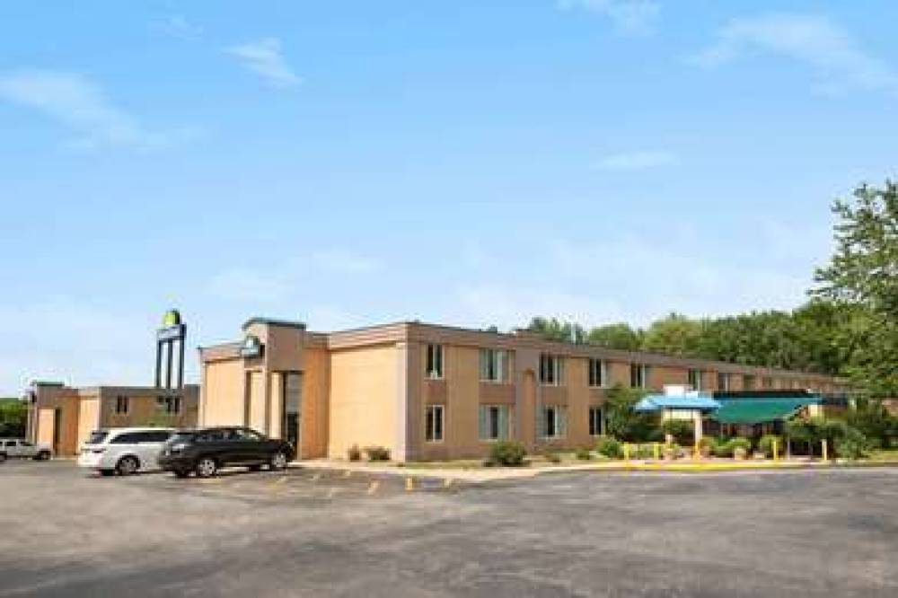 Days Inn By Wyndham Willoughby/Cleveland 1