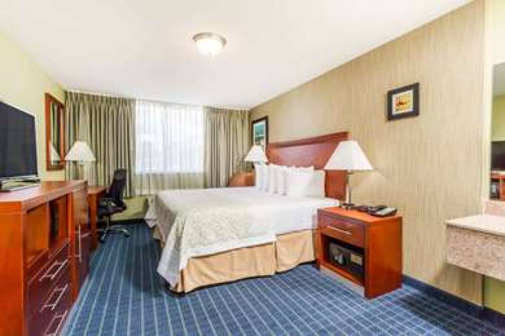 DAYS INN BY WYNDHAM WINDSOR LOCKS / 5