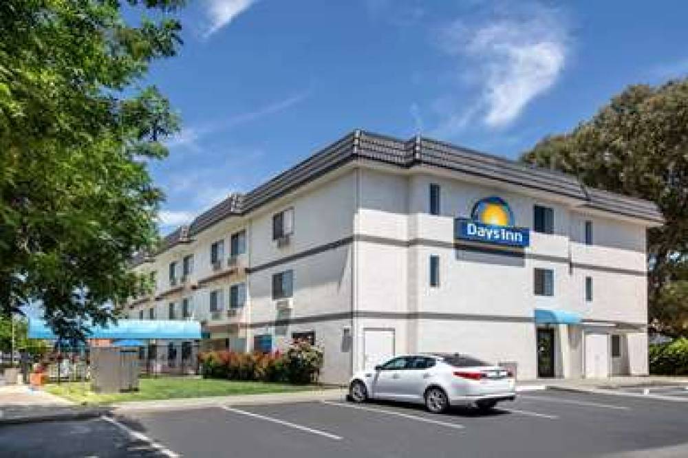 Days Inn By Wyndham Woodland 5