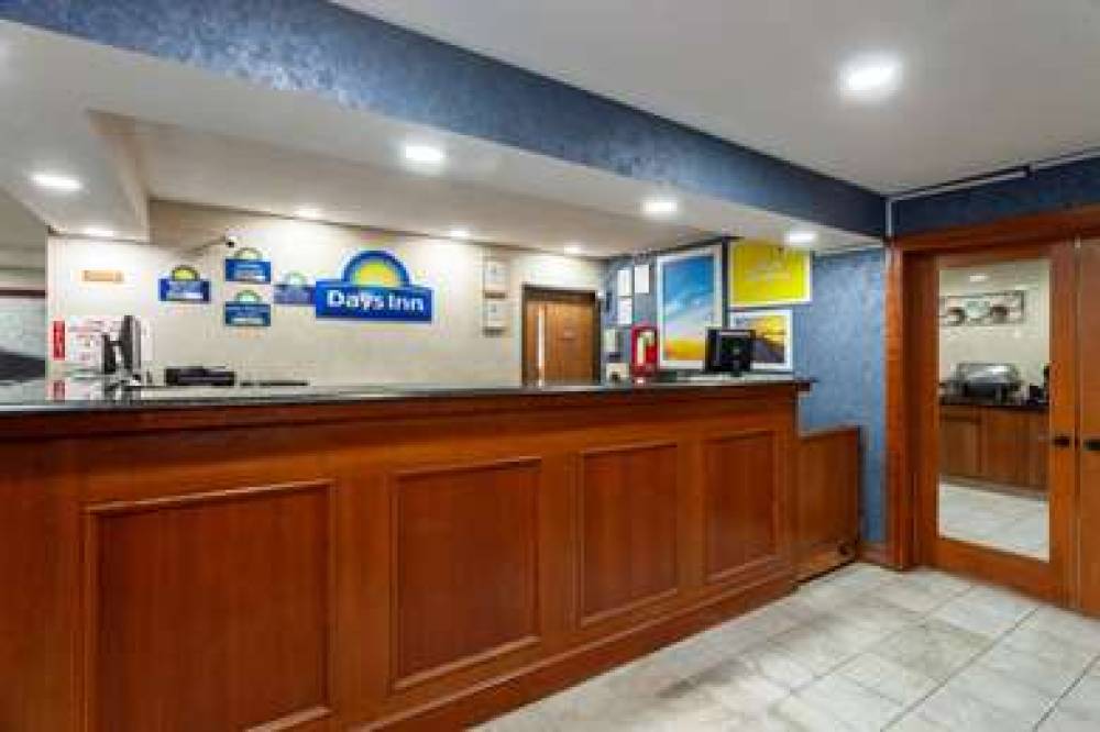 Days Inn By Wyndham Wooster 5