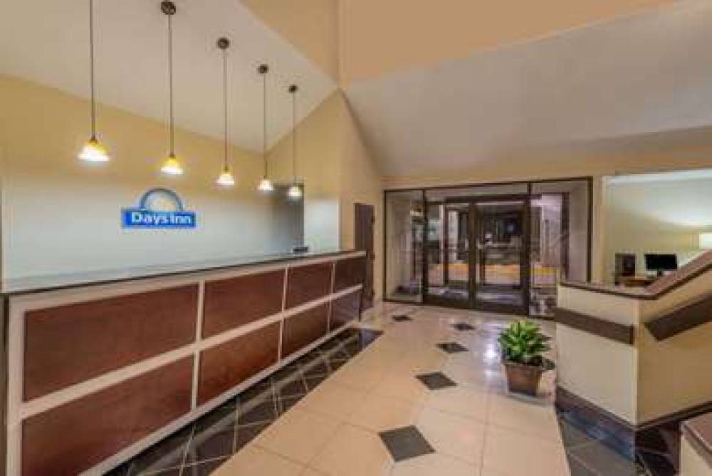 Days Inn By Wyndham Yadkinville 2