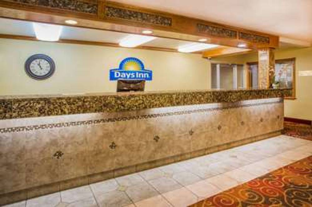 Days Inn By Wyndham Yakima 2