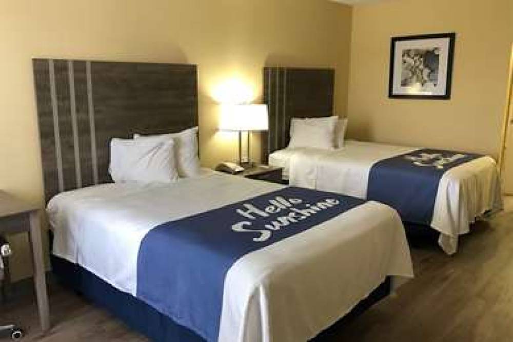 DAYS INN CAPE CARTERET 5