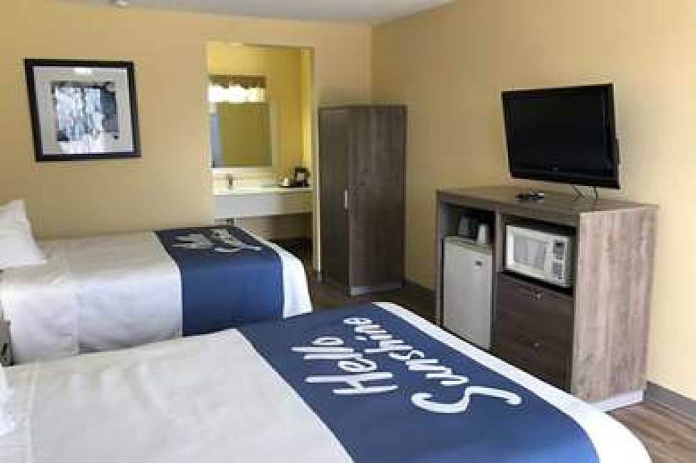 DAYS INN CAPE CARTERET 6