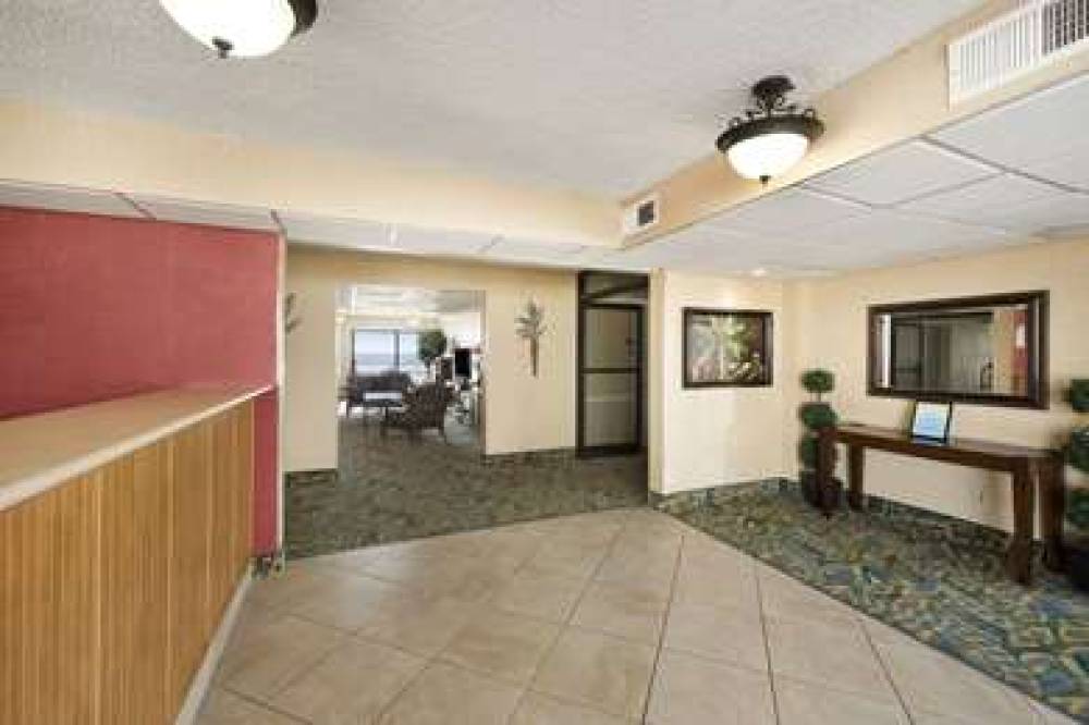 Days Inn Daytona Oceanfront 2