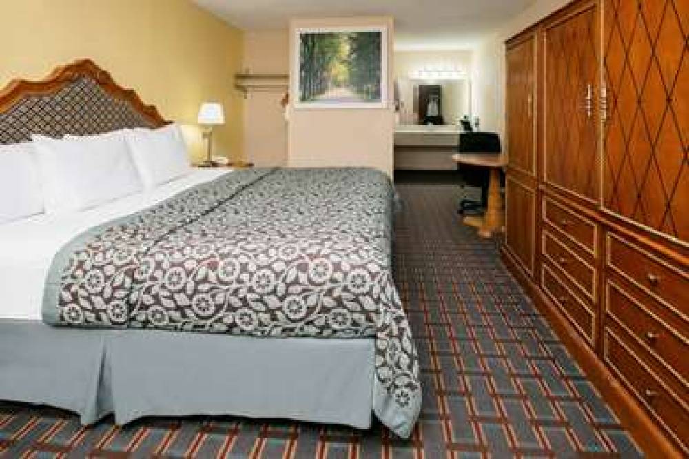 Days Inn McKinney 8