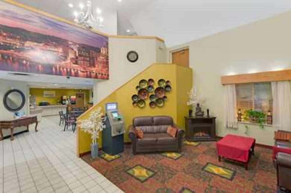 Days Inn Pittsburgh Airport 2