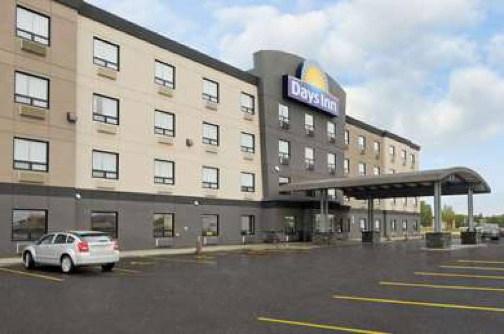 Days Inn - Regina Airport West 3