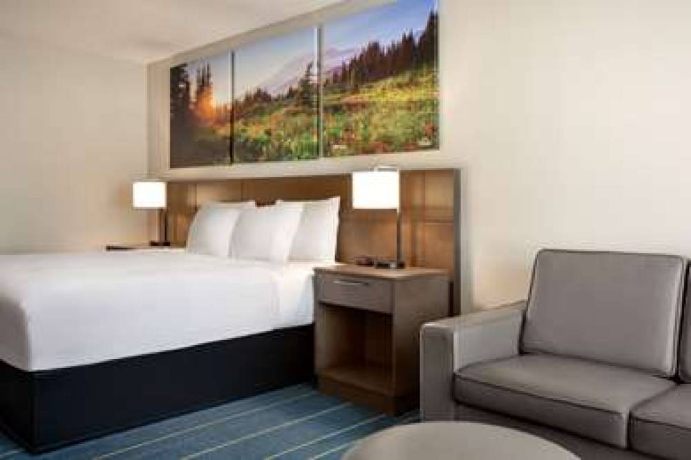 Days Inn & Suites Anaheim At Disneyland Park 8