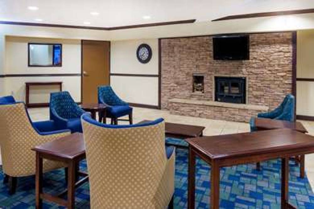 Days Inn & Suites Bridgeport - Clarksburg 2