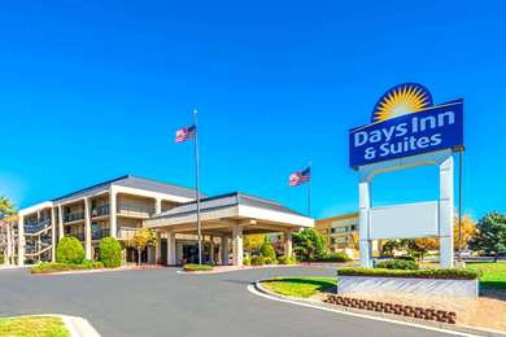 Days Inn & Suites By Wyndham Albuqu