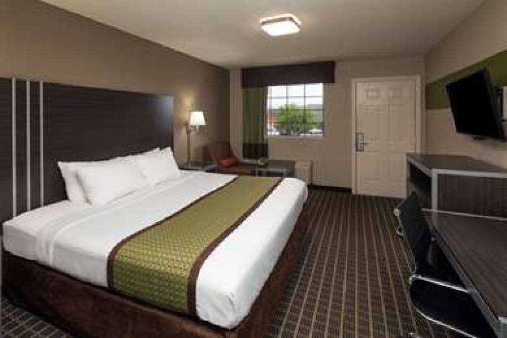 Days Inn & Suites By Wyndham Athens Alabama 4