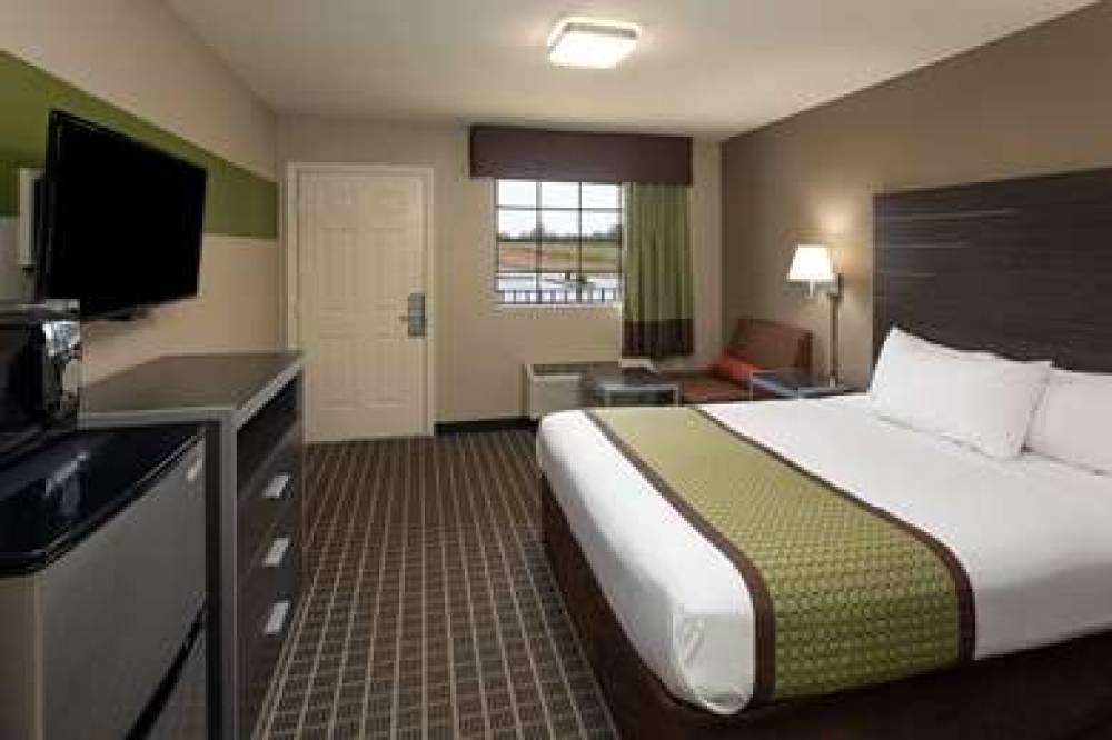 Days Inn & Suites By Wyndham Athens Alabama 3