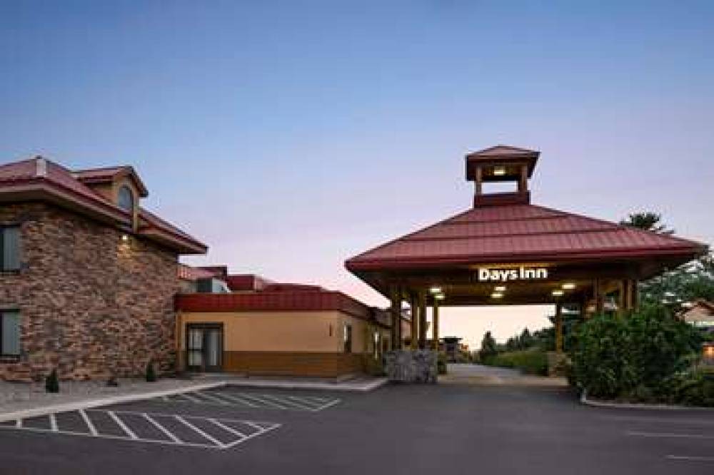 Days Inn & Suites By Wyndham Bozeman 2