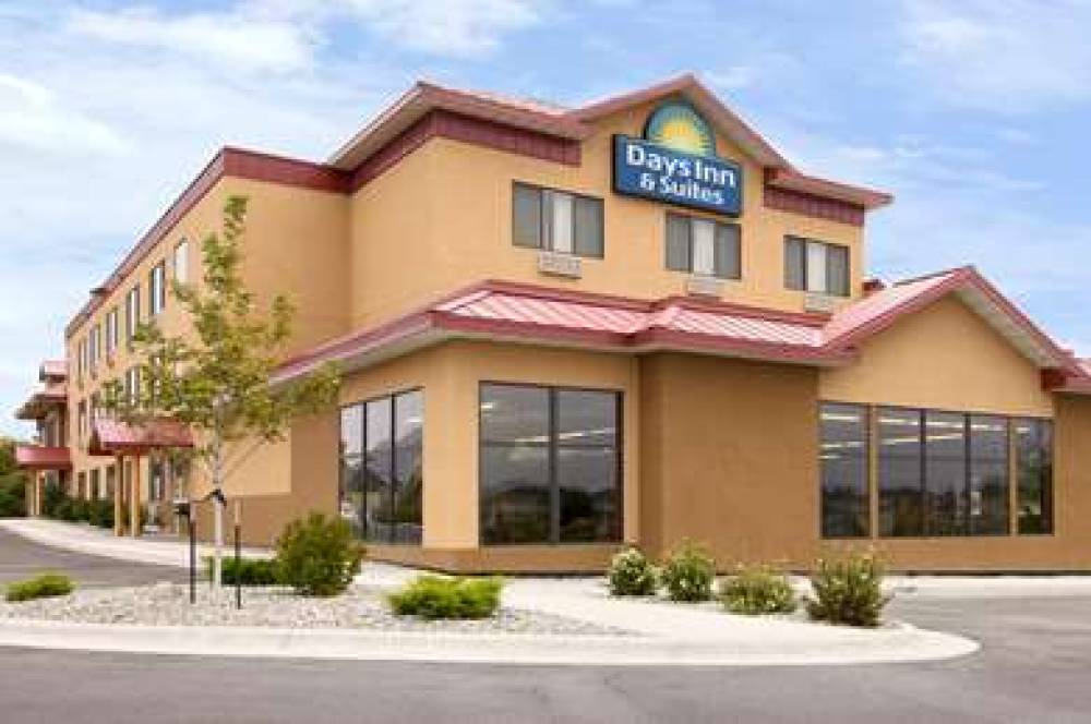 Days Inn & Suites By Wyndham Bozeman 1