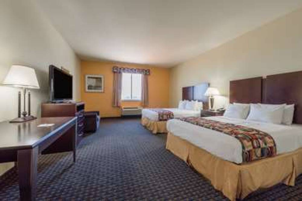 Days Inn & Suites By Wyndham Cleburne TX 4