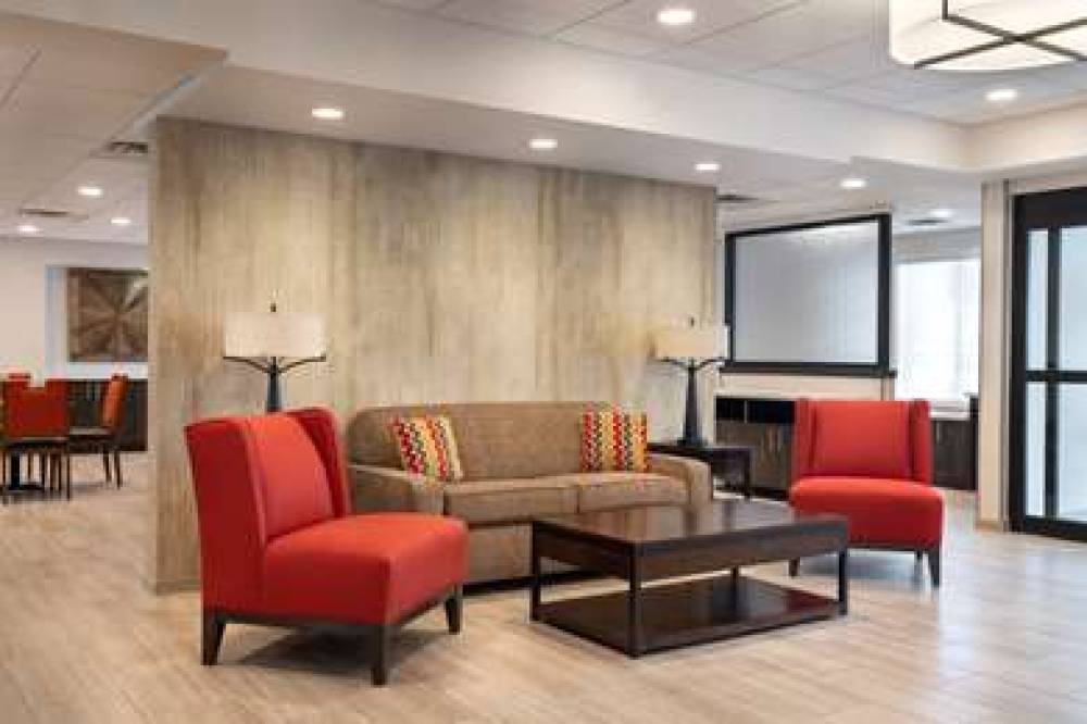 Days Inn & Suites By Wyndham Denver International Airport 6