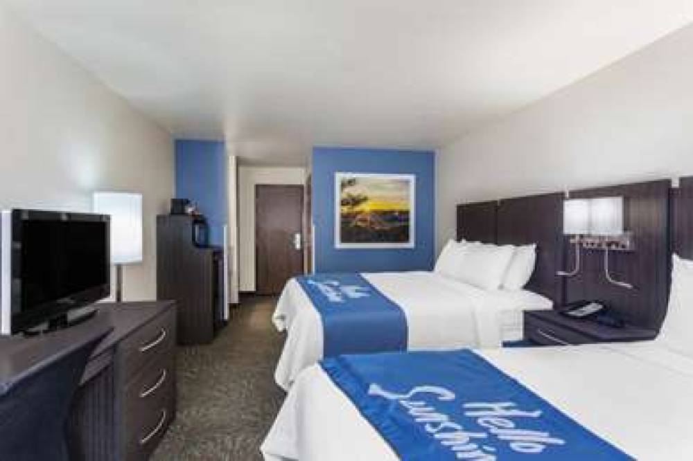 Days Inn & Suites By Wyndham East Flagstaff 9