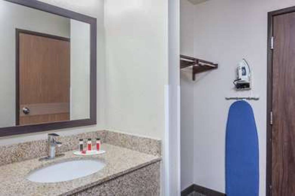 Days Inn & Suites By Wyndham East Flagstaff 4