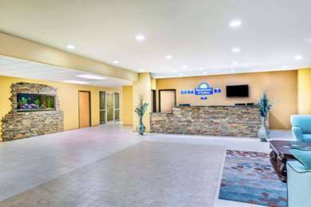 Days Inn & Suites By Wyndham El Dorado 3