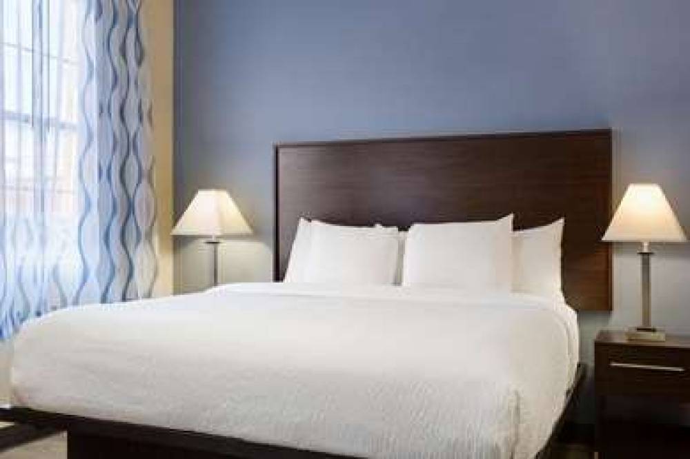 Days Inn & Suites By Wyndham Euless DFW Airport South 5