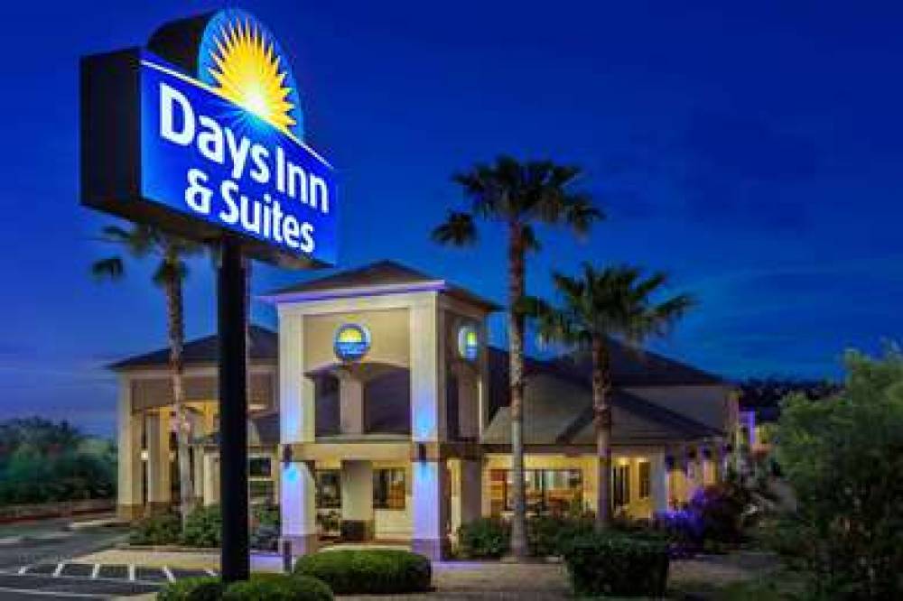 Days Inn & Suites By Wyndham Huntsville 2