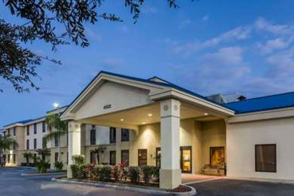 Days Inn & Suites By Wyndham Lakeland 1