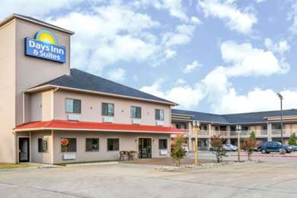 Days Inn & Suites By Wyndham Madiso