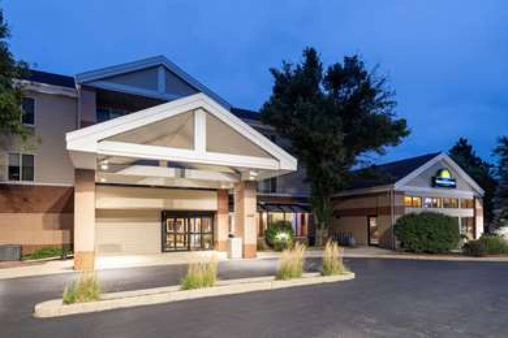 Days Inn & Suites By Wyndham Madison