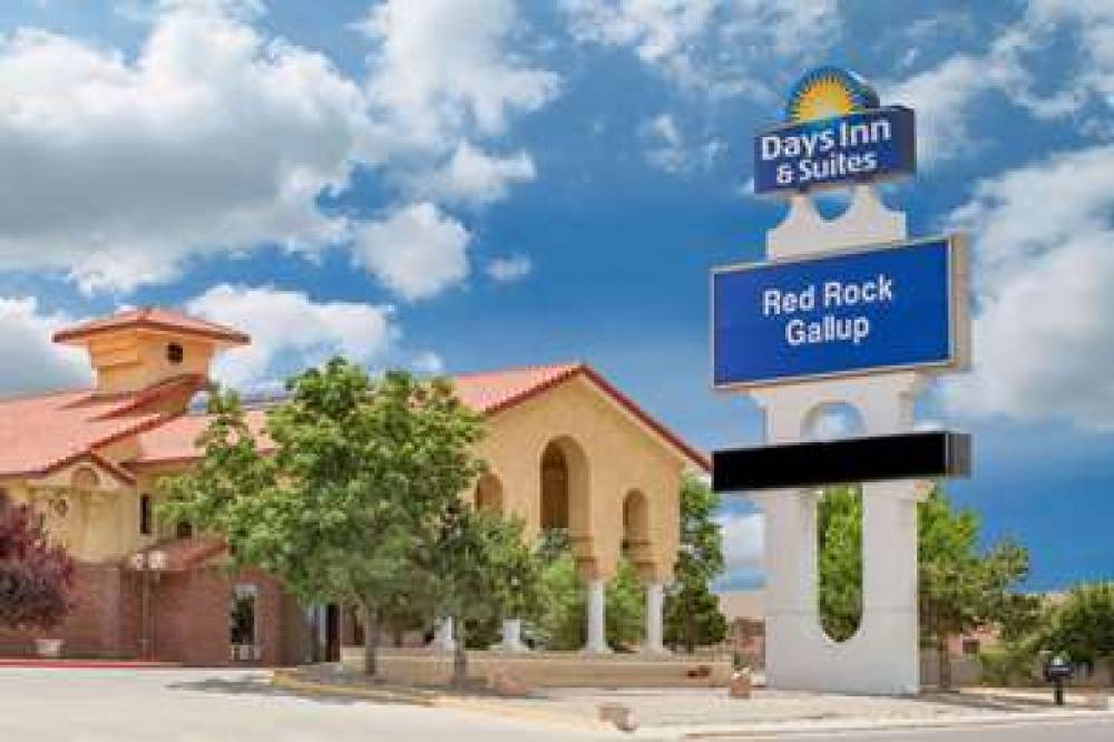 Days Inn & Suites By Wyndham Red Rock-Gallup 1