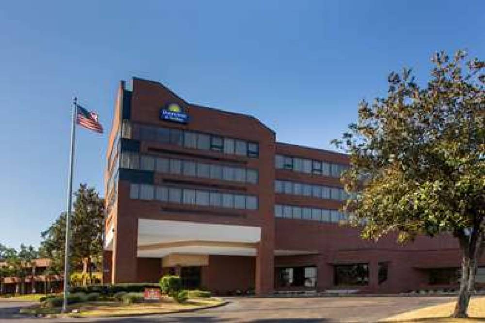 Days Inn & Suites By Wyndham Tallah