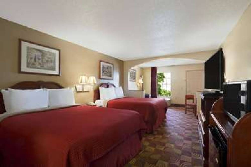 Days Inn & Suites By Wyndham Tuscaloosa - Univ. Of Alabama 4